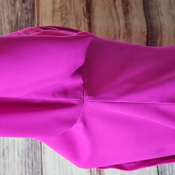 INC INTERNATIONAL CONCEPTS FUCHSIA LONG SLEEVE V NECK CROSSOVER BLOUSE - Picture 4 of 14